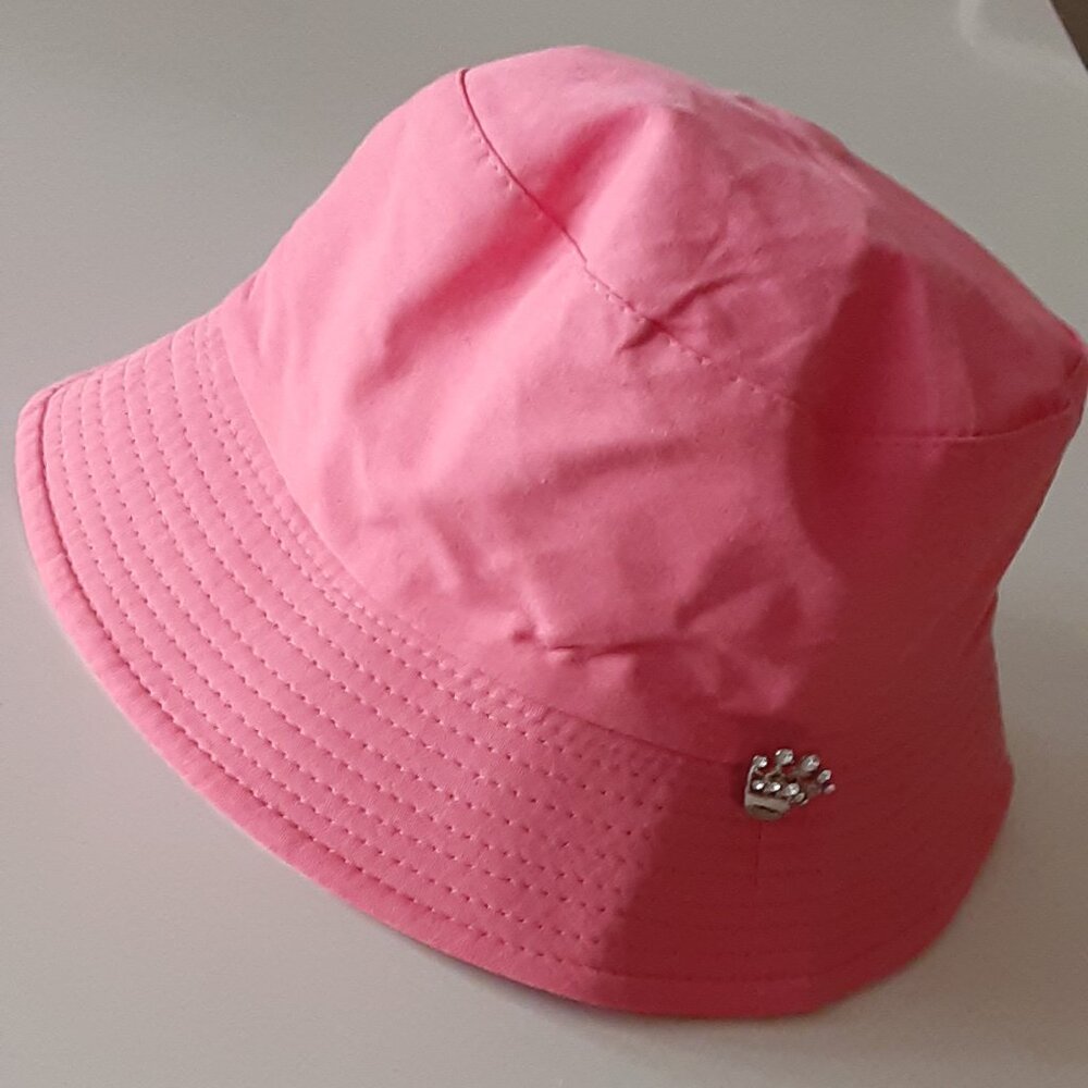 Pink Bucket Hat with Princess Pin